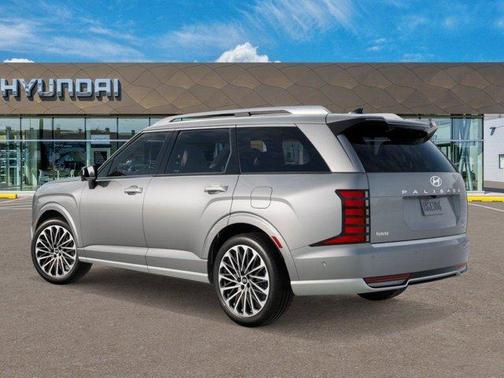 Silver Metallic 2026 Hyundai Palisade Hybrid Calligraphy