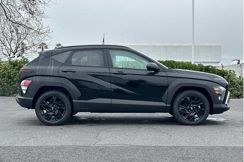 Abyss Black Pearl 2026 Hyundai KONA SEL Sport