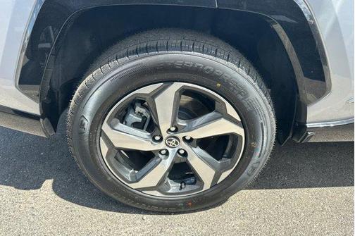 Silver Sky Metallic 2022 Toyota RAV4 Prime SE