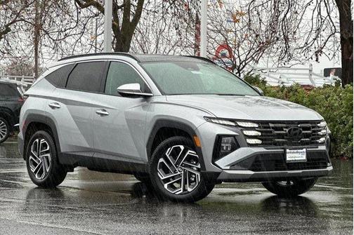 Shimmering Silver 2026 Hyundai TUCSON Limited