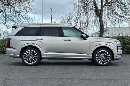 Silver Metallic 2026 Hyundai PALISADE Calligraphy
