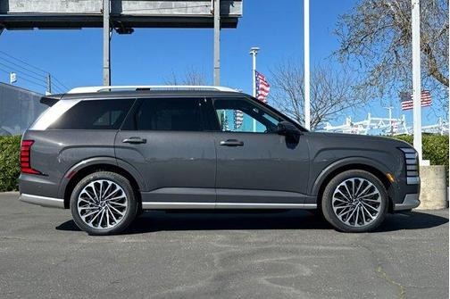 Gray Pearl 2026 Hyundai Palisade Hybrid Calligraphy