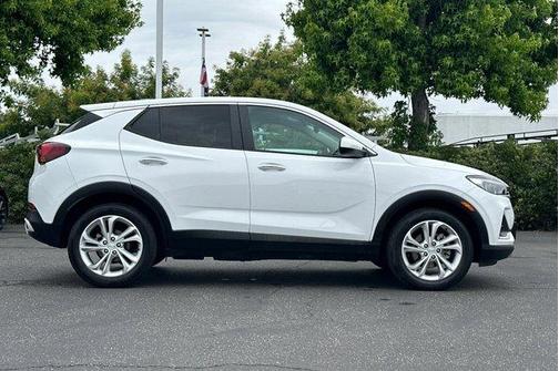 Summit White 2021 Buick Encore GX Preferred