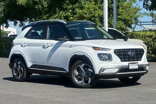 Lunar White 2026 Hyundai VENUE SEL