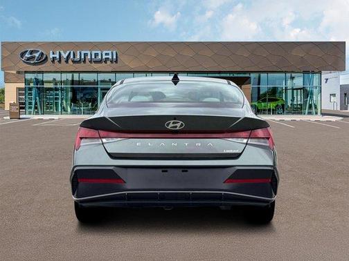 Amazon Gray 2026 Hyundai ELANTRA Limited