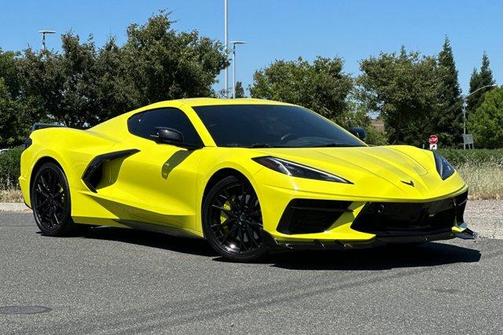 Accelerate Yellow Metallic 2023 Chevrolet Corvette Stingray w/2LT