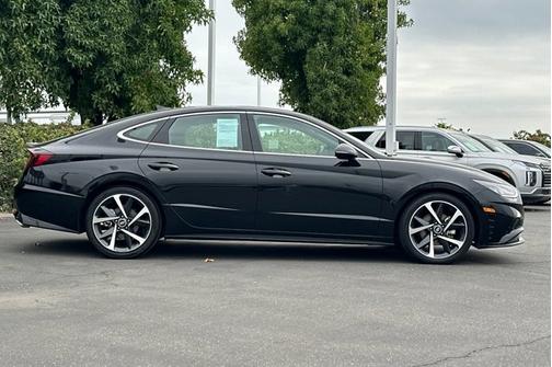 2023 Hyundai SONATA SEL Plus