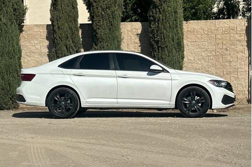 2024 Volkswagen Jetta 1.5T SE
