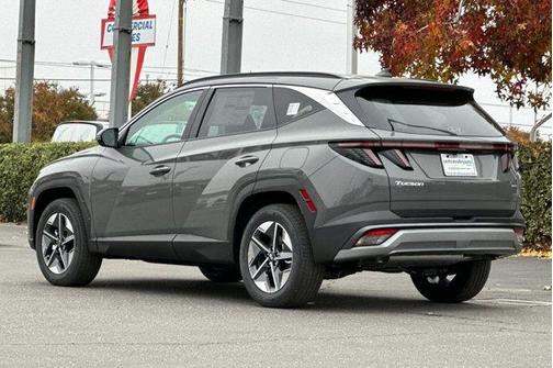 Hampton Gray 2026 Hyundai TUCSON SEL Premium
