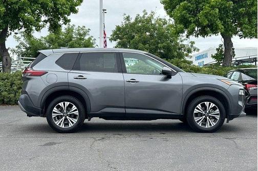 Gun Metallic 2021 Nissan Rogue SV