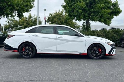 Atlas 2026 Hyundai ELANTRA N Base