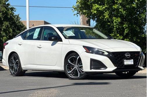 White 2024 Nissan Altima 2.5 SR