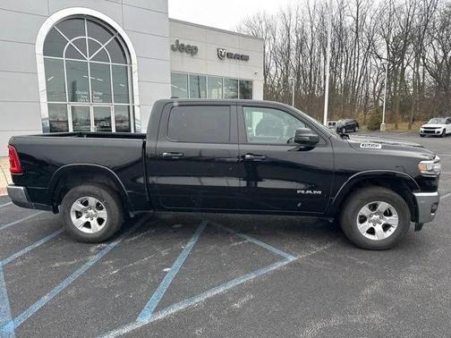 2025 RAM 1500 Big Horn Crew Cab 4x4 57' Box
