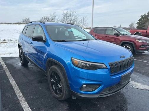 2023 Jeep Cherokee Altitude Lux 4x4