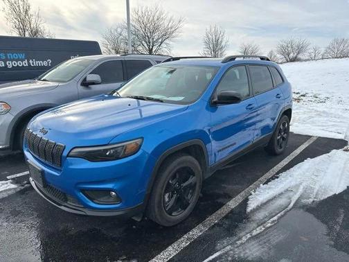 2023 Jeep Cherokee Altitude Lux 4x4
