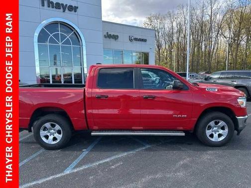 2023 RAM 1500 Big Horn Crew Cab 4x4 57' Box