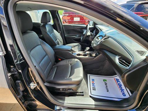 2023 Chevrolet Malibu FWD 2LT