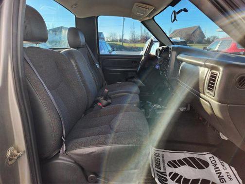 2004 GMC Sierra 2500 Work Truck