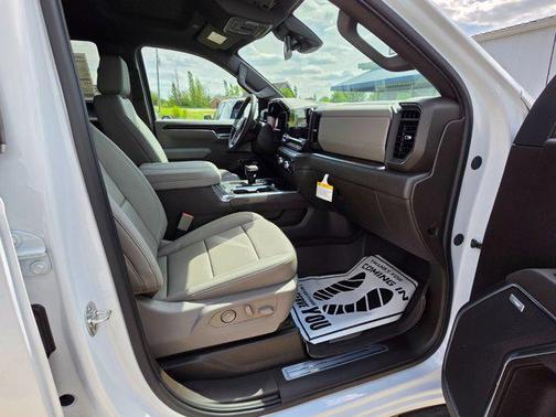 White 2026 GMC Sierra 1500 SLT