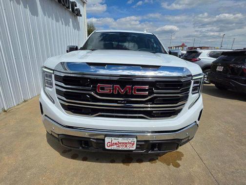 White 2026 GMC Sierra 1500 SLT