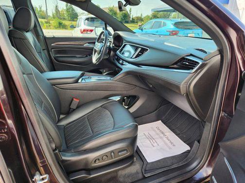 2022 Buick Enclave AWD Avenir