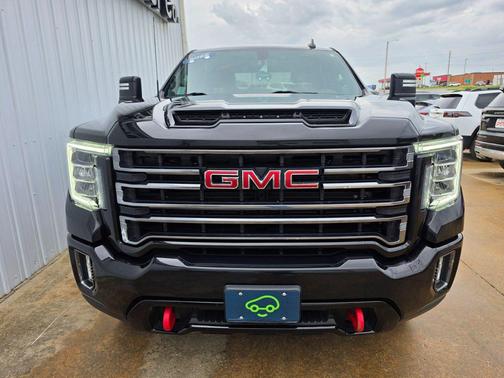 Onyx Black 2022 GMC Sierra 2500 AT4