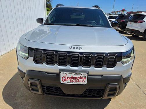 Silver Zynith Clearcoat 2026 Jeep Cherokee Limited