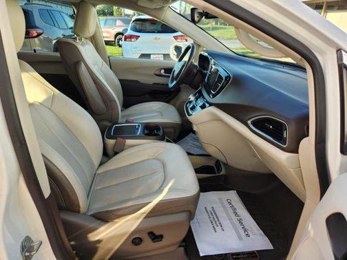 2019 Chrysler Pacifica Touring-L Plus