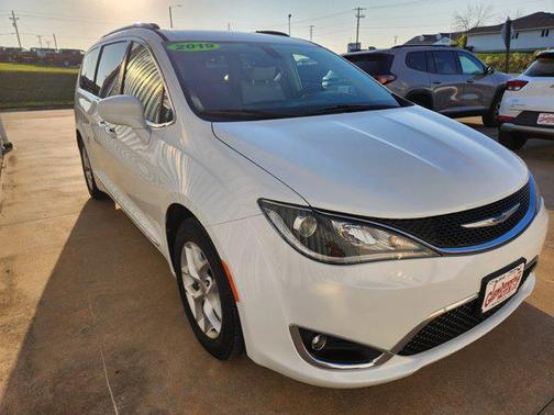 2019 Chrysler Pacifica Touring-L Plus