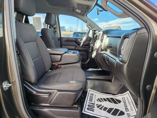 2023 Chevrolet Silverado 3500 WT