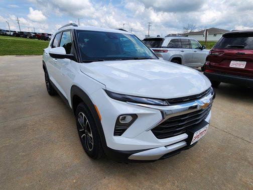2025 Chevrolet Trax FWD ACTIV