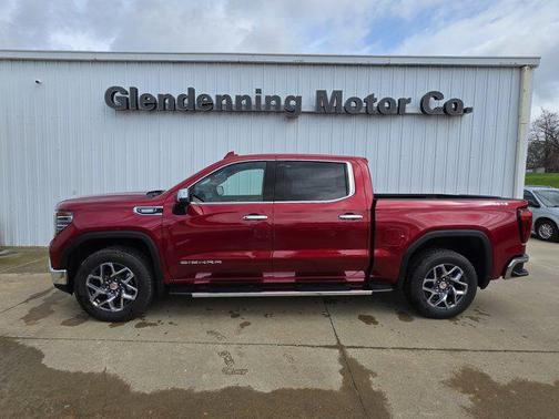 Volcanic Red Tintcoat 2026 GMC Sierra 1500 SLT