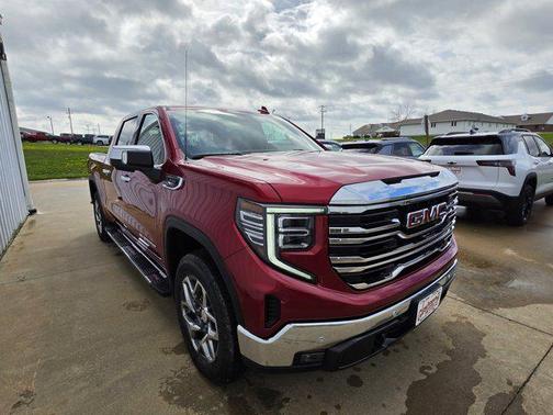 Volcanic Red Tintcoat 2026 GMC Sierra 1500 SLT