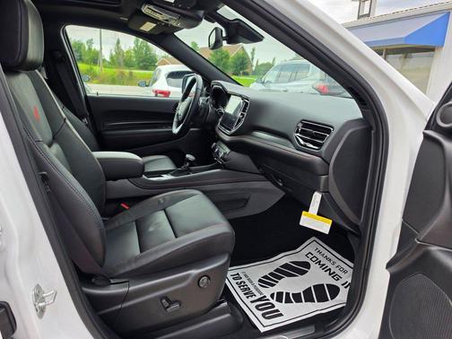 White Knuckle Clearcoat 2026 Dodge Durango GT Plus