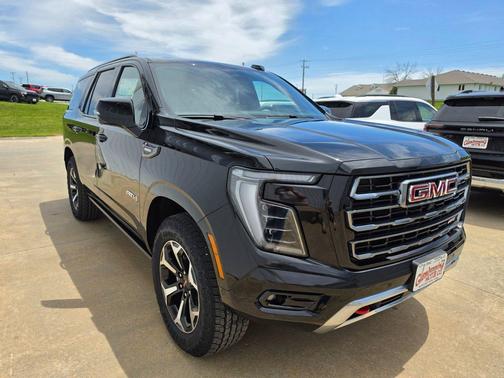 Onyx Black 2026 GMC Yukon 4WD AT4