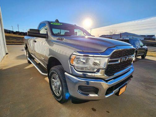 2022 RAM 2500 Tradesman Regular Cab 4x4 8' Box