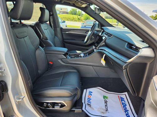 2024 Jeep Grand Cherokee 4xe Overland