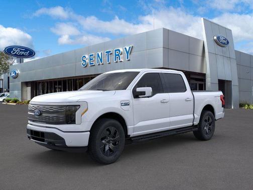 2025 Ford F-150 Lightning LARIAT