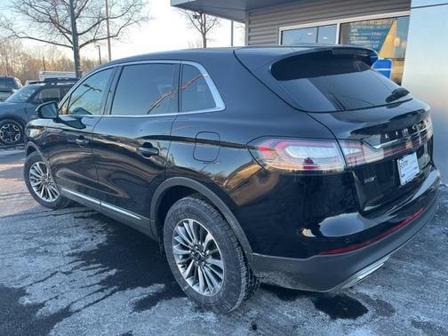 2021 Lincoln Nautilus Standard