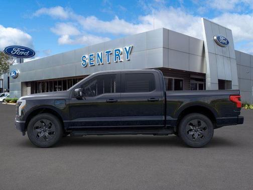 2025 Ford F-150 Lightning LARIAT