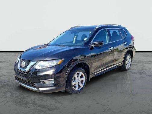 Magnetic Black Pearl 2020 Nissan Rogue SL