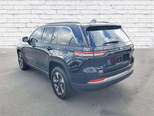 2024 Jeep Grand Cherokee 4xe Base