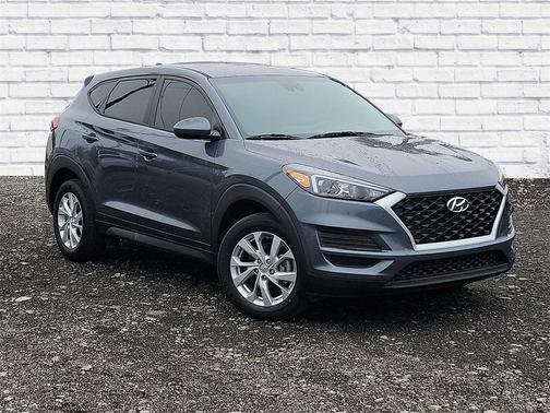 2021 Hyundai TUCSON SE