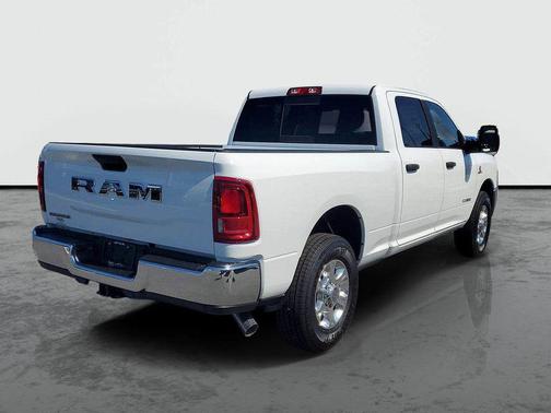 Bright White Clearcoat 2026 RAM 2500 Big Horn