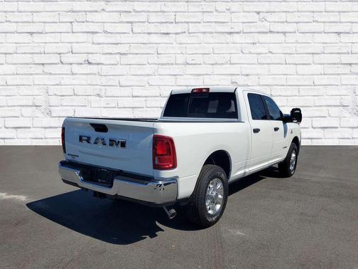Bright White Clearcoat 2026 RAM 2500 Big Horn