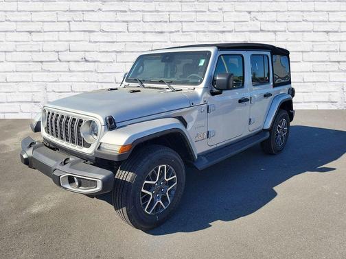 2024 Jeep Wrangler Sahara