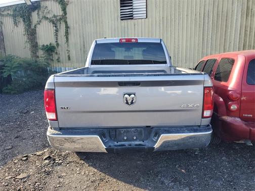 2024 RAM 1500 Classic SLT