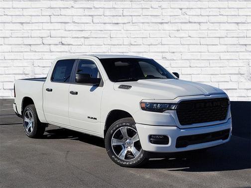 2026 RAM 1500 Express