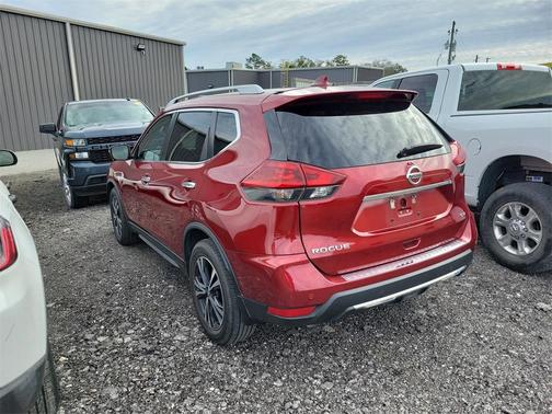 2020 Nissan Rogue SV