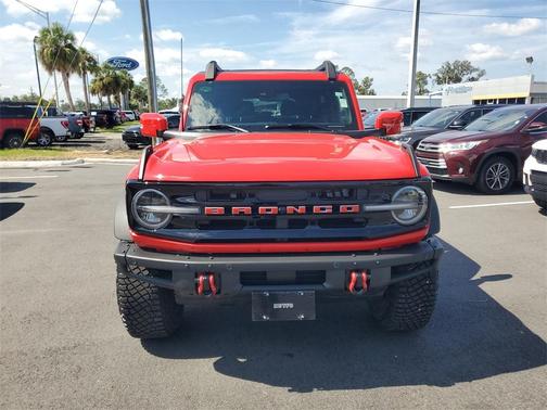 2023 Ford Bronco Outer Banks